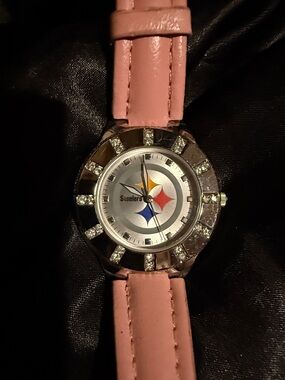 Pittsburgh Steelers Women’s Watch 2008!!!
